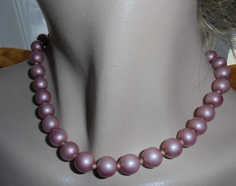 halsband av glas rosa vintage 60-tal