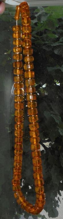 halsband av äkta baltisk bärnsten baltic amber