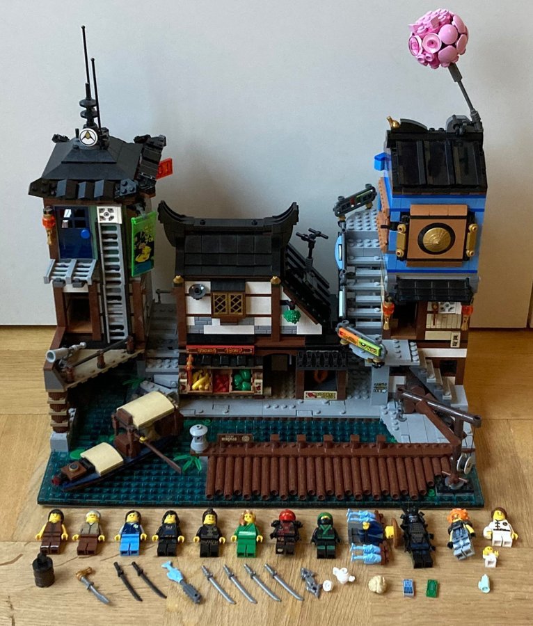 LEGO THE LEGO NINJAGO MOVIE - Ninjago City Docks - 70657 - Komplett