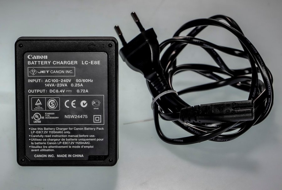 Canon Battery Charger LC-E8E