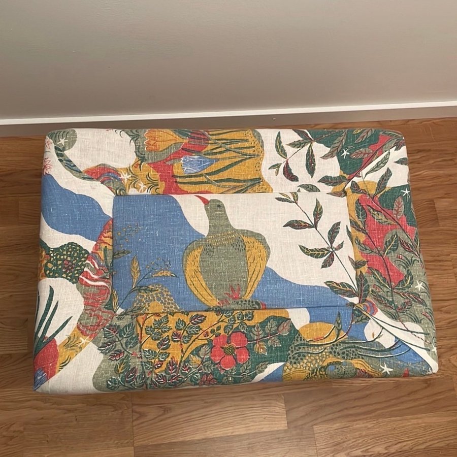 Vintage Trä Pall/Fotpall Tyg Josef Frank Anakreon Svenskt Tenn