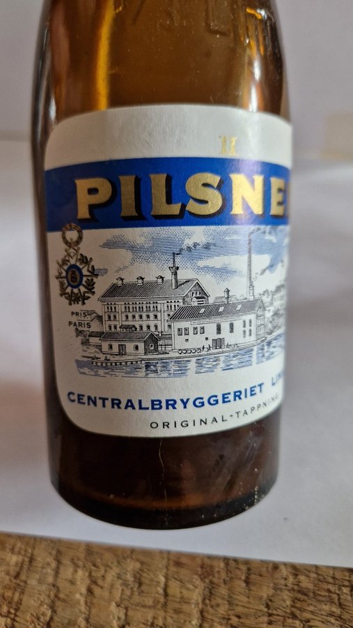 CENTRALBRYGGERIET LINKÖPING PILSNER ölknoppflaska