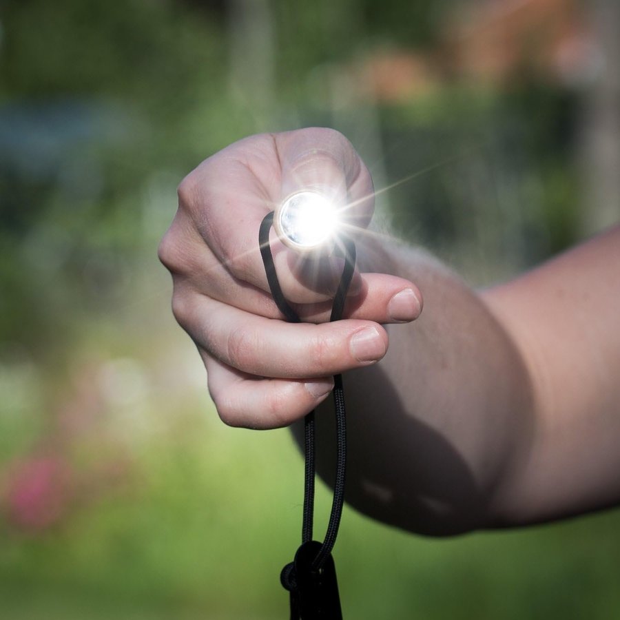 NYTT Eldstål med trähandtag  flasköppnare Easy Grip | Ord.pris 129kr