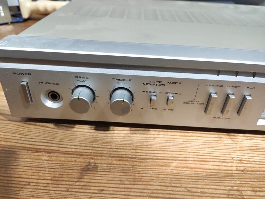 Akai AM-U11 Stereo Integrated Amplifier