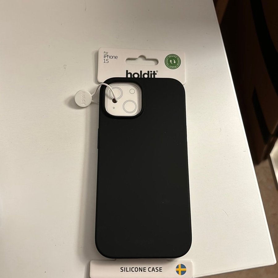 Holdit Silikonfodral för iPhone 15 FRI FRAKT