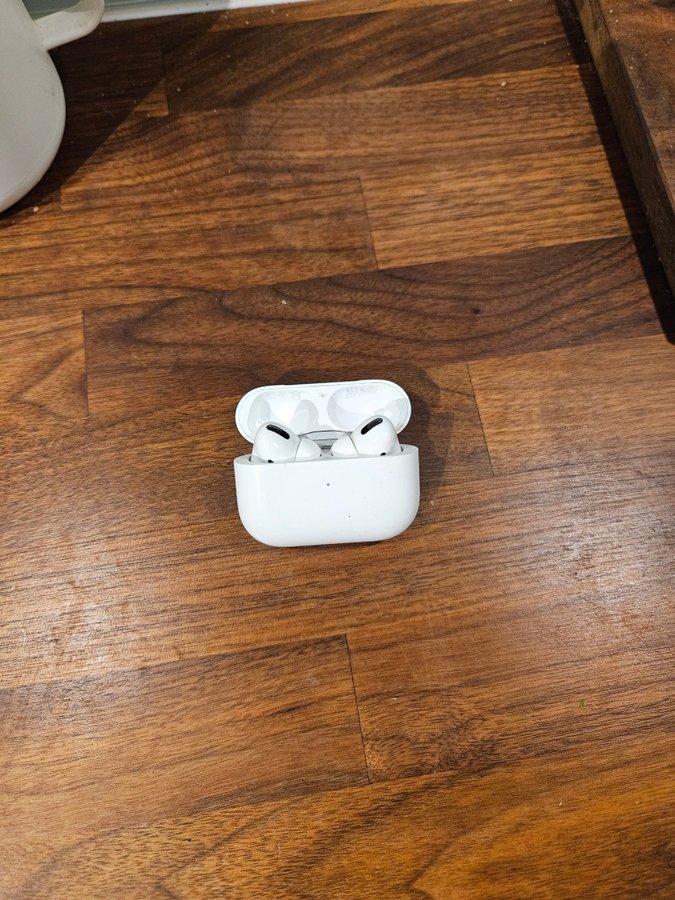 Apple AirPods Pro