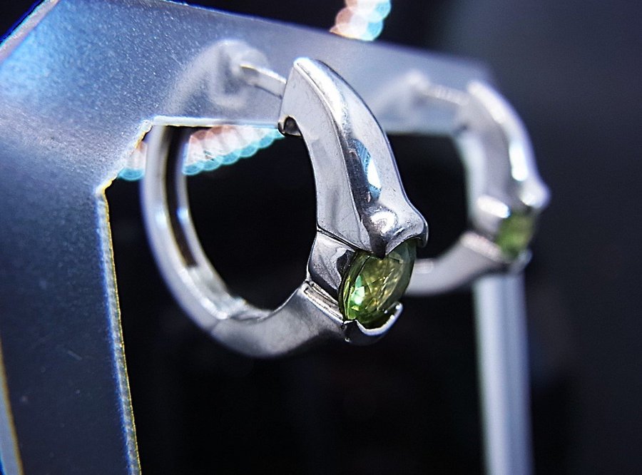 PERIDOT Hoop örhängen