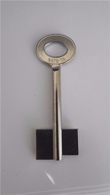 8372 SILCA /Kassaskåpsnycklar/Safe Key Blank/