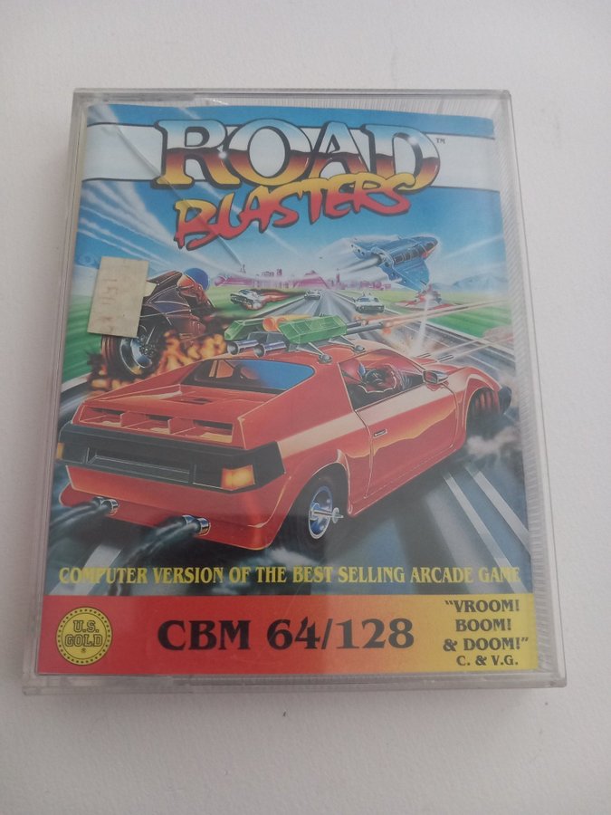 Road Blasters (C64/128)