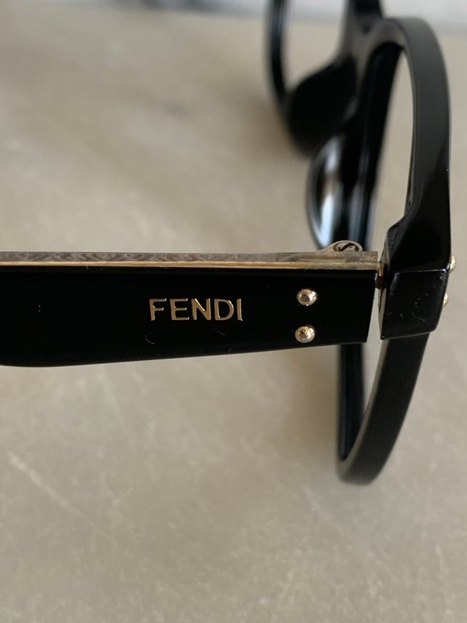 Fendi glasögonbåge