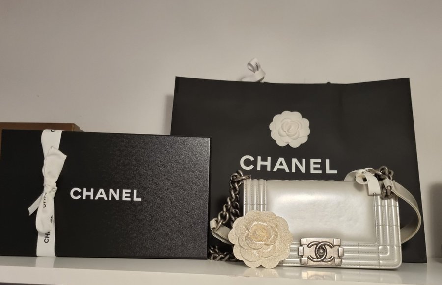 Chanel boy bag small iridescent glace silver