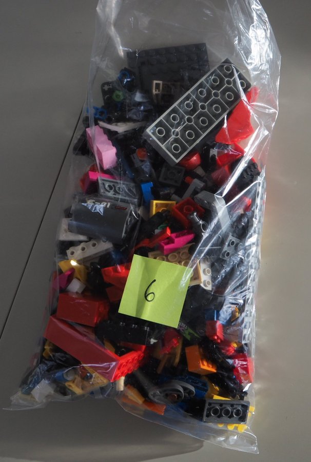 LEGO blandade delar 400 g (påse 6)