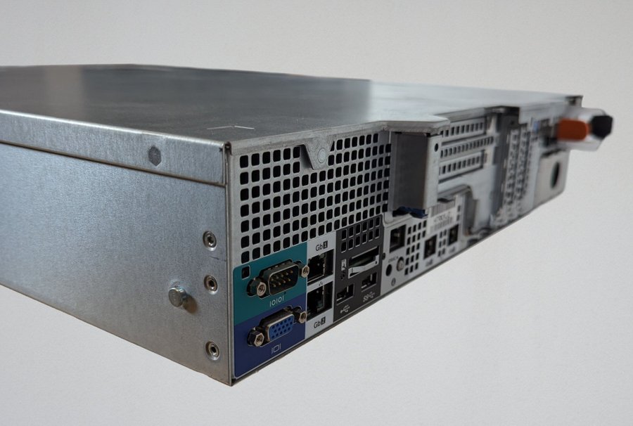 Dell PowerEdge R530 Server