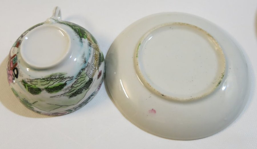 Vintage kopp med fat från Japan eller Kina