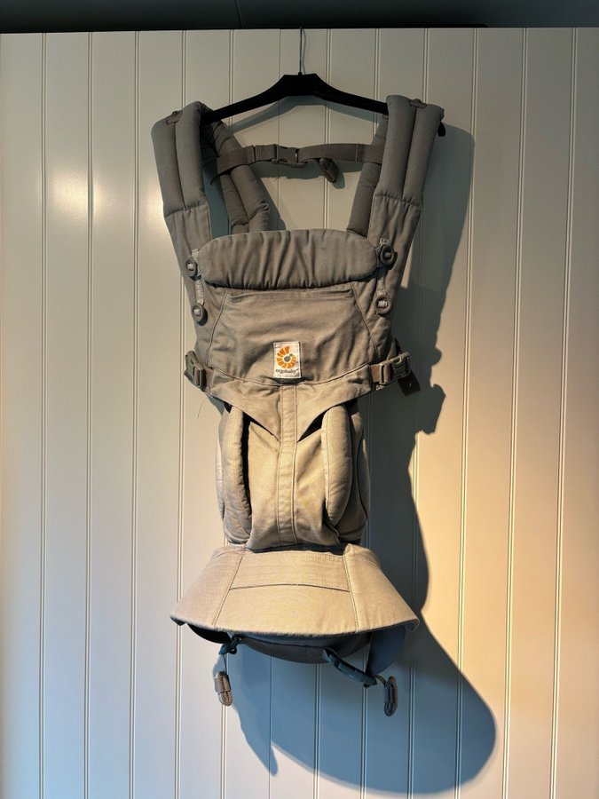 Ergobaby Omni 360 Bärsele - Pearl Grey