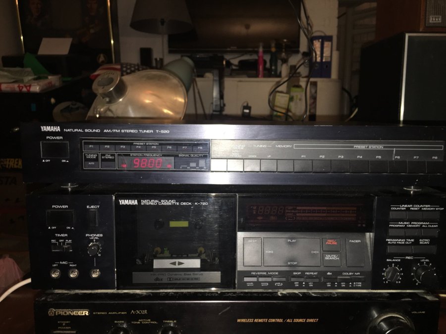 YAMAHA Naturalism Sound AM/FM Stereo Tuner T-520