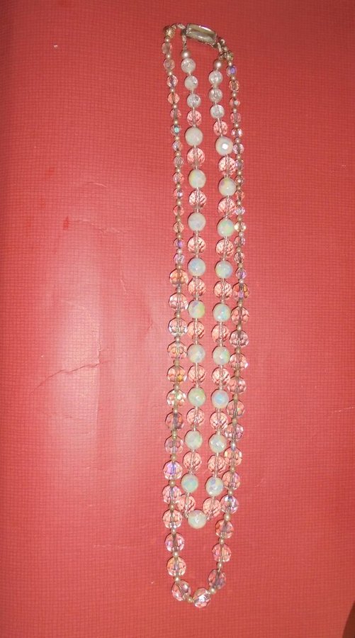 halsband av glas vintage 60-tal