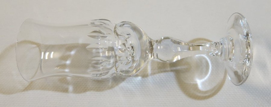 Fint snapsglas i kristall