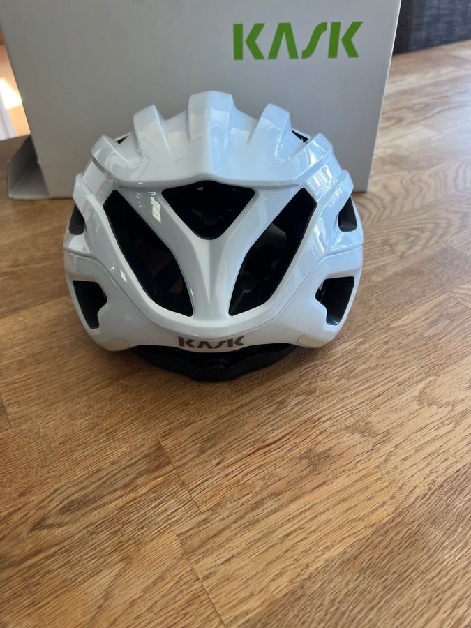 Kask Mojito 3 cykelhjälm storlek M vit