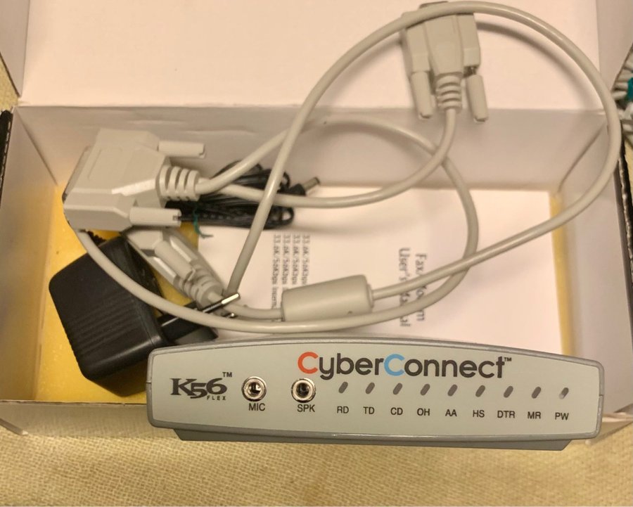 Cyper Connect 56 kps Fax Modem Komplett i kartong