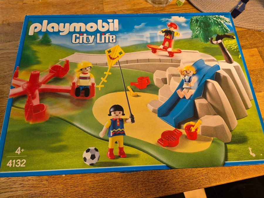 Playmobil City Life Lekplats 4132