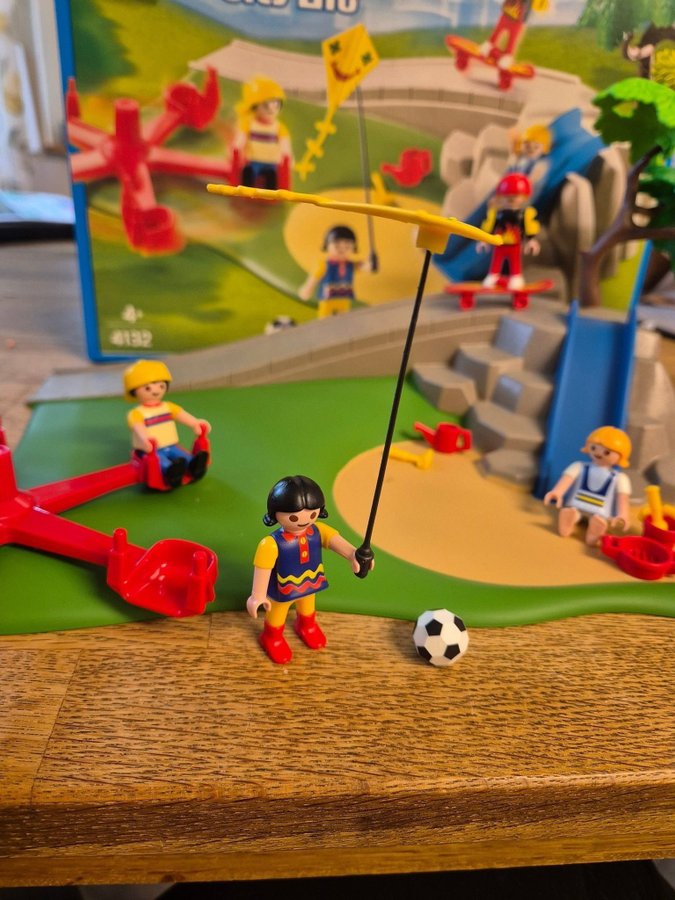 Playmobil City Life Lekplats 4132