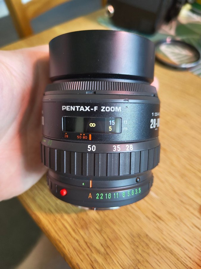 Pentax-F Zoom 28-80mm Objektiv