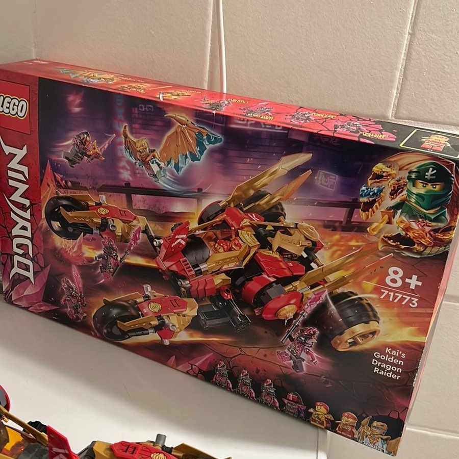 Lego Ninjago 71773 Kais Gyllene Drakraid