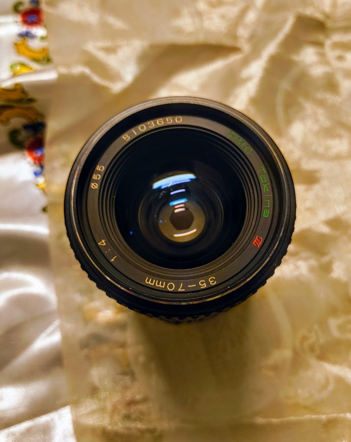 Tokina 35-70mm f/4 Lens (Minolta MD Mount)