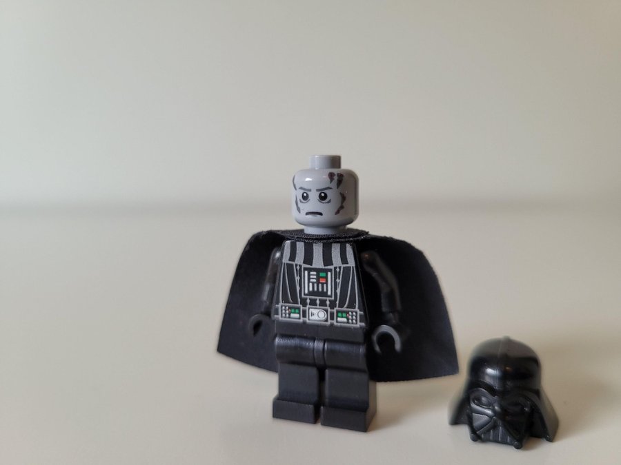 Lego - Star Wars - Darth Vader (White Pupils) - sw0277 - Minifigur