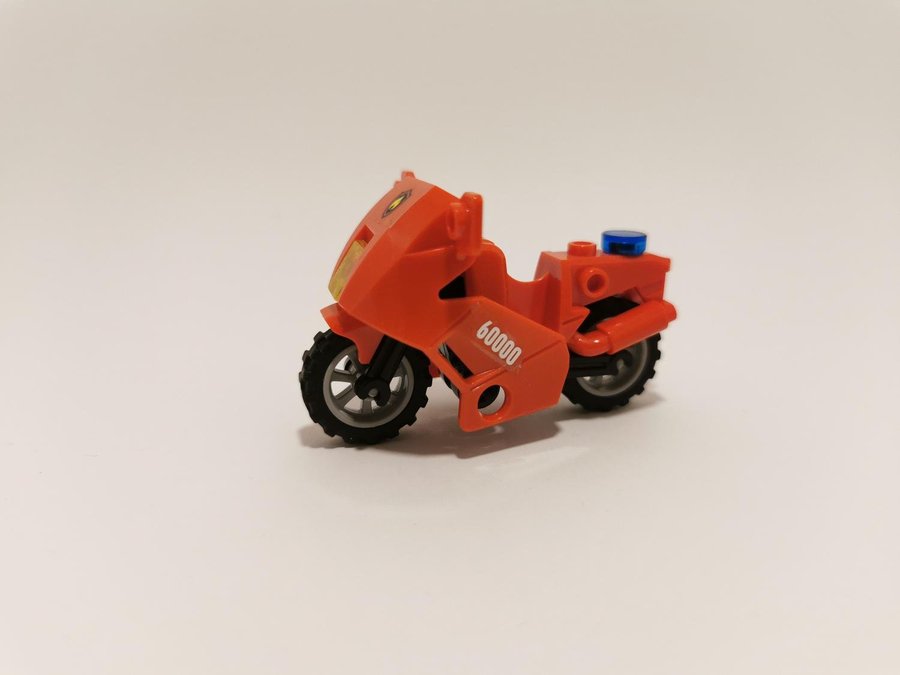 Lego - fordon - motorcykel - brand - röd