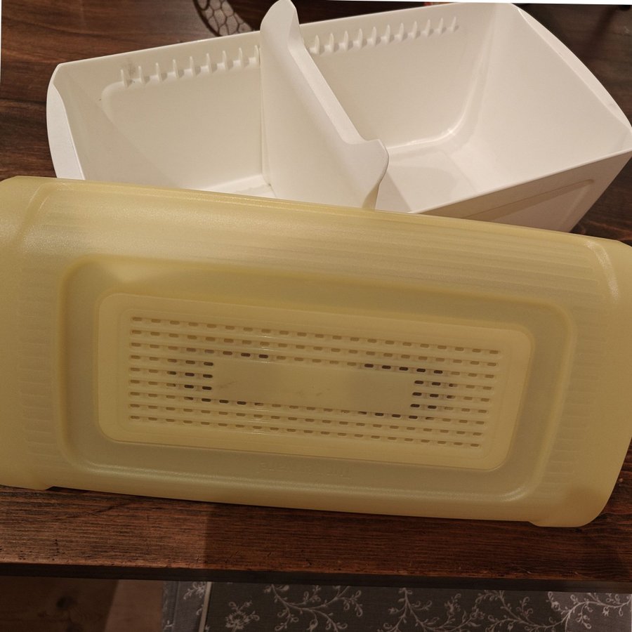 Brödlåda, Tupperware