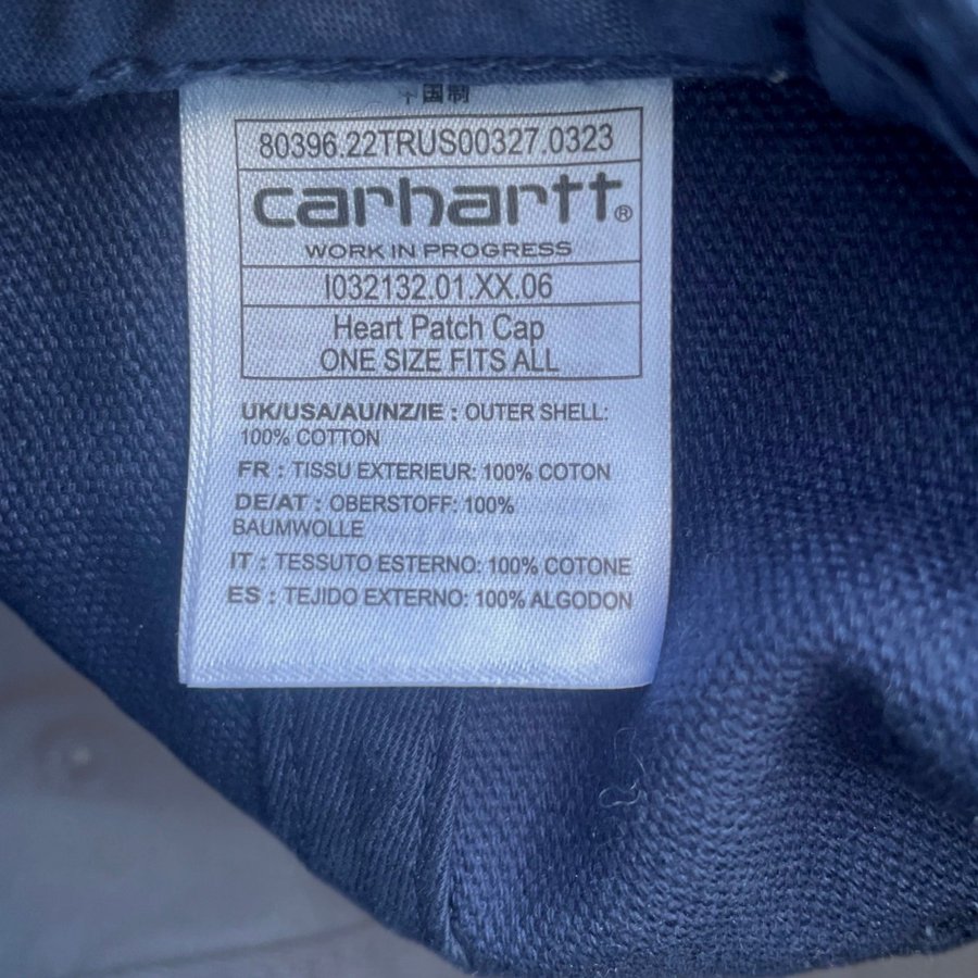 Carhartt WIP Heart Patch Cap Mörkblå ONE SIZE FITS ALL