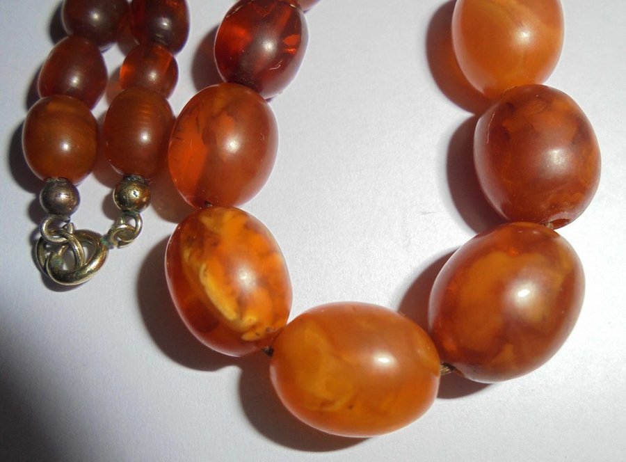 halsband av bärnsten vintage amber