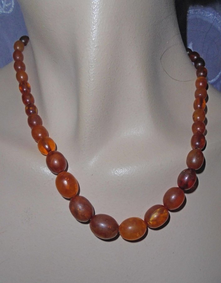 halsband av bärnsten vintage amber