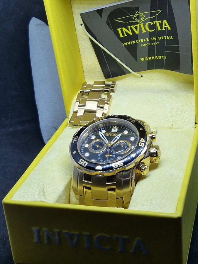 Invicta Pro Diver chronograph herrklocka