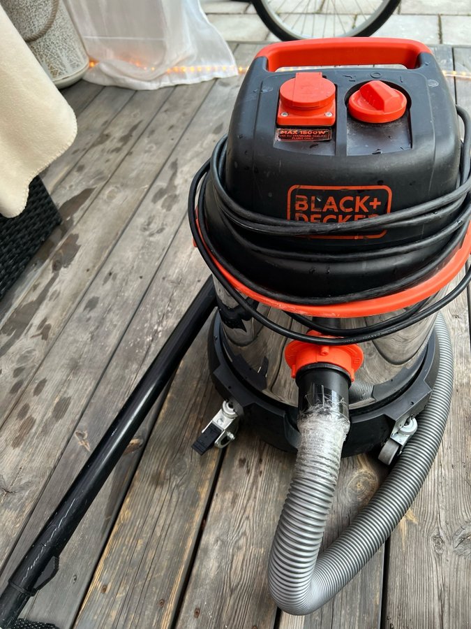 Black+Decker dammsugare