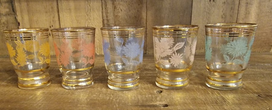 Glas med guldkanter och blommor frostat glas retro vintage Frankrike