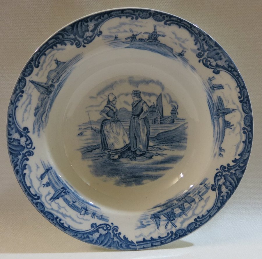 Djup tallrik HAGUE Wedgwood  CO England