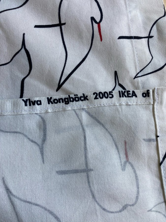 Ikea vit gardinkappa med fågelmotiv