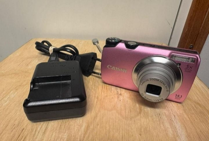 Canon PowerShot A3200 IS Digital Camera