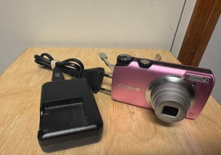 Canon PowerShot A3200 IS Digital Camera