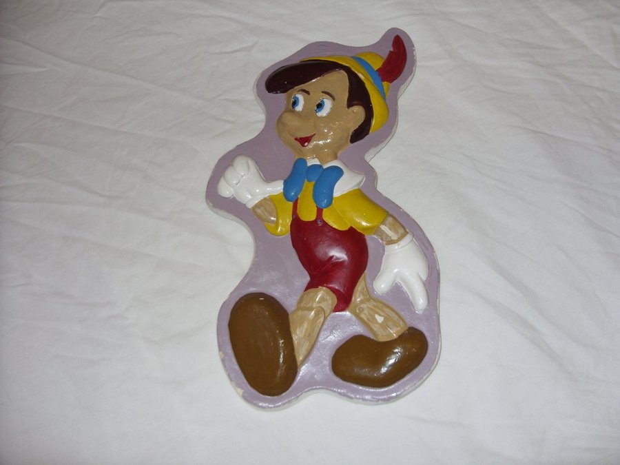 Pinocchio tavla gipsmaterial hemslöjd föremål Disney figur dekoration