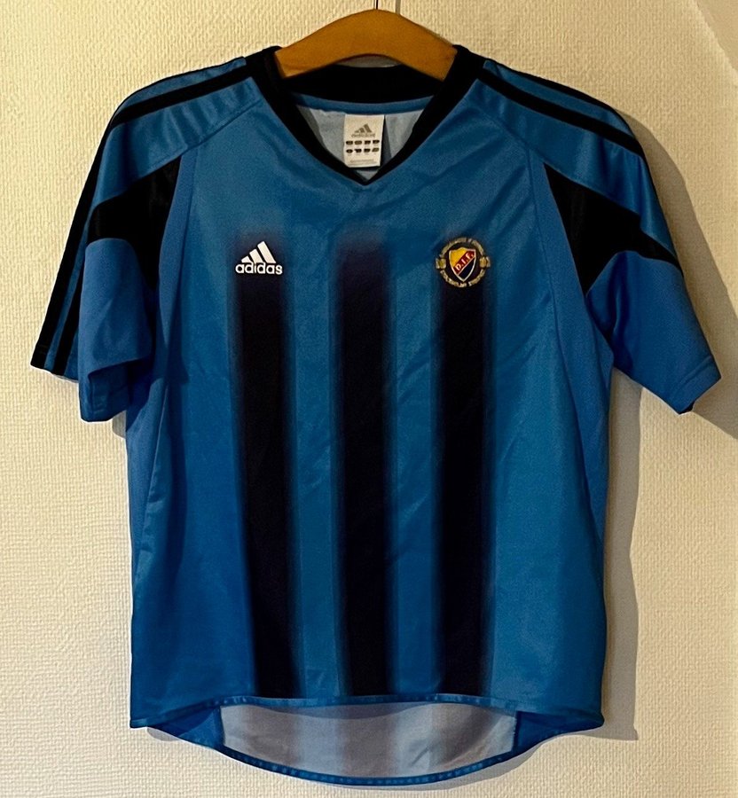 Adidas blå fotbollströja, barn ca 12 år st. 152