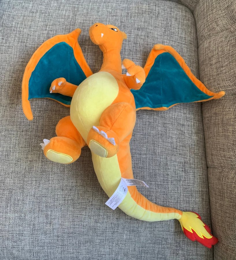 Pokémon Charizard gosedjur mjukisdjur drake