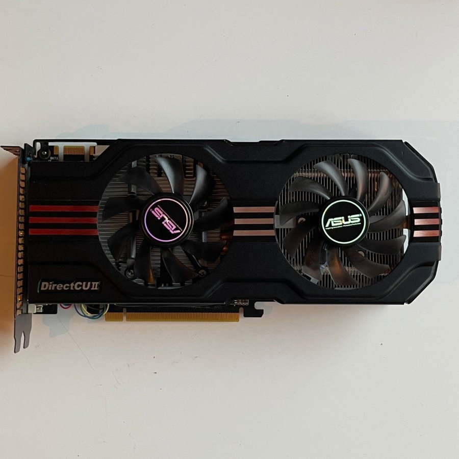 Asus Nvidia GeForce GTX 560Ti DirectCU 1GB GDDR5 - Grafikkort