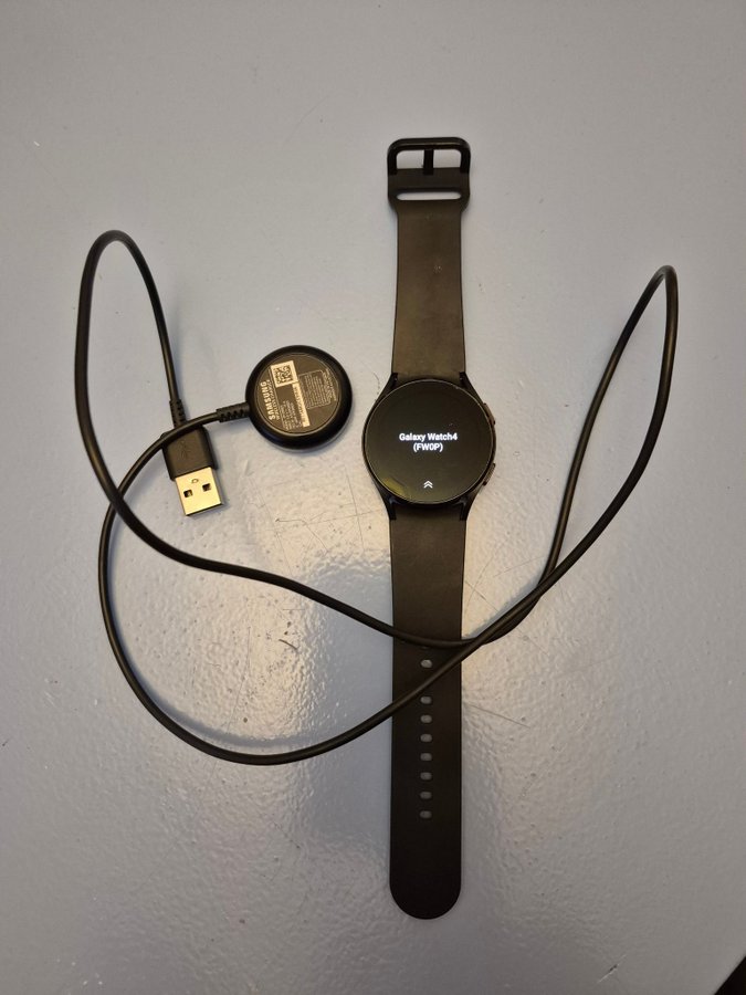 Samsung Galaxy Watch 4 (40mm) Svart