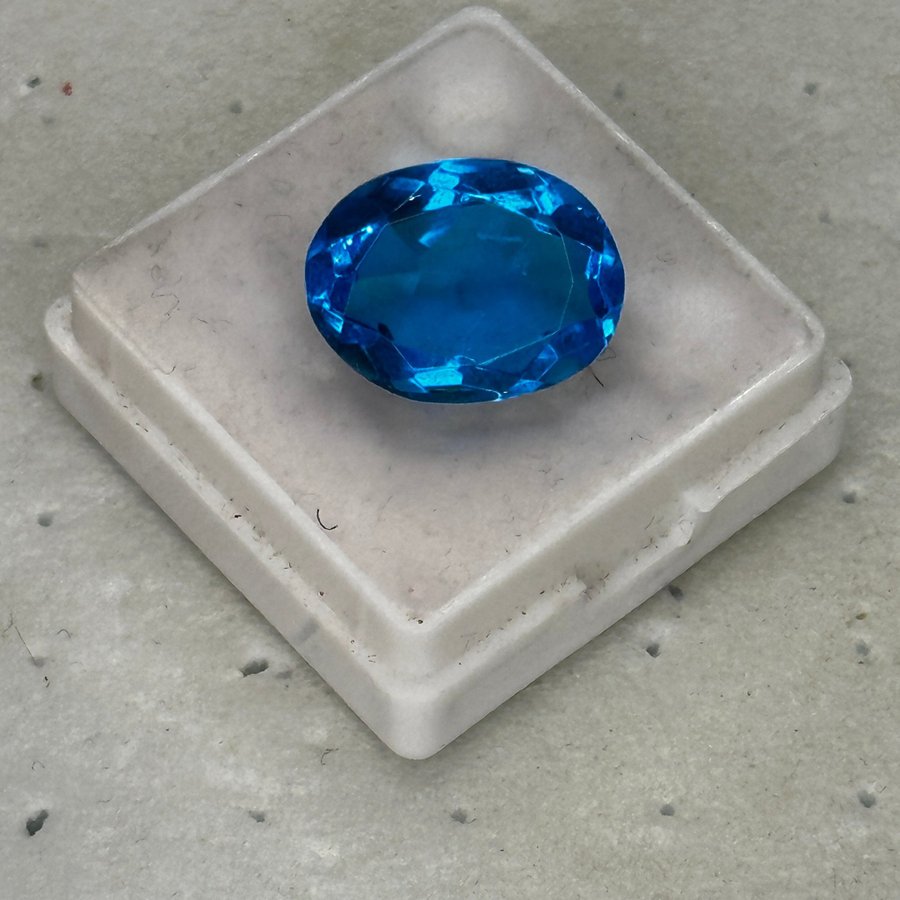 Blue Topaz 8,85 ct