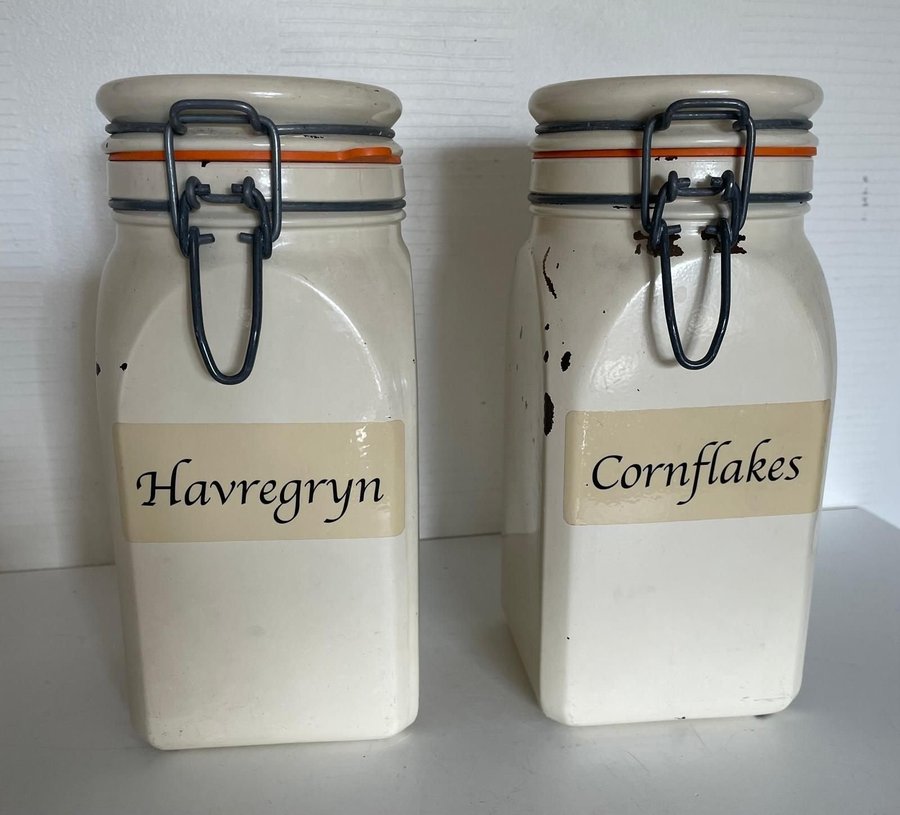 2 st Vintage Förvaringsburkar Havregryn  Cornflakes