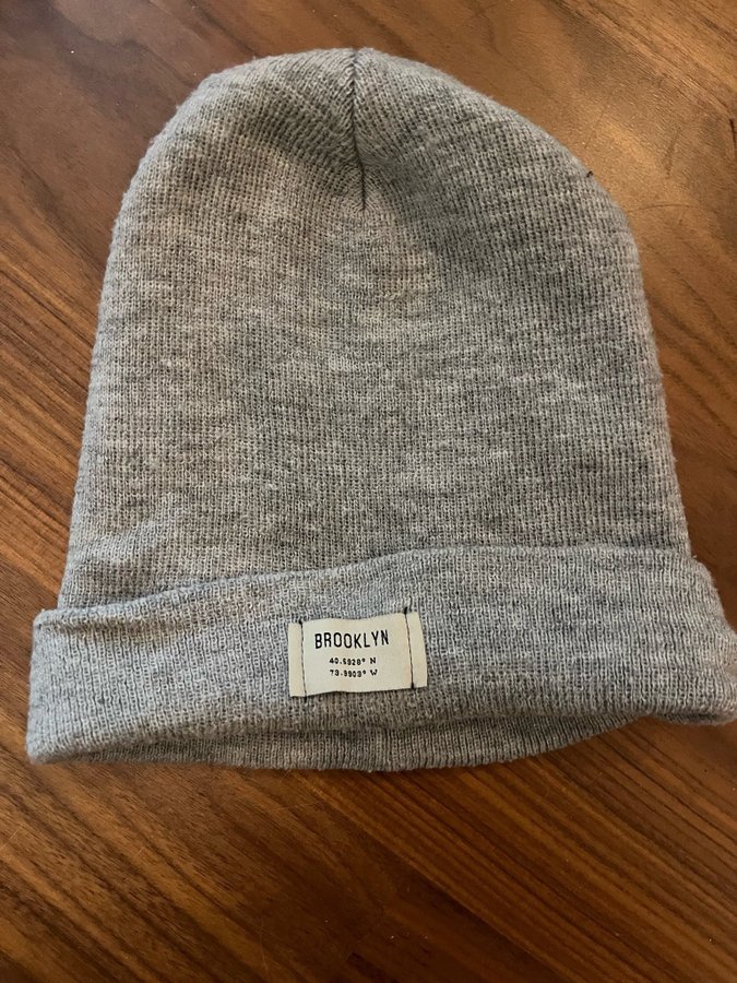 Grå beanie